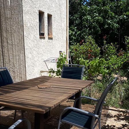 Les Pucines Bis Bas De Villa 29 M2 Luxe Rez De Jardin Climatisation Plein Sud Six-Fours-les-Plages Luaran gambar