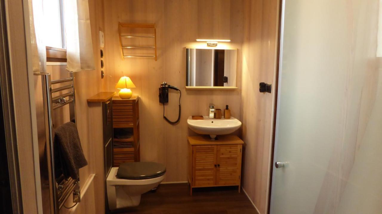 Les Pucines Bis Bas De Villa 29 M2 Luxe Rez De Jardin Climatisation Plein Sud Six-Fours-les-Plages Luaran gambar